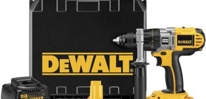 DeWalt (13mm) Drill Driver. 18 Volt XRP (Retail $299.99) Now Just $195!